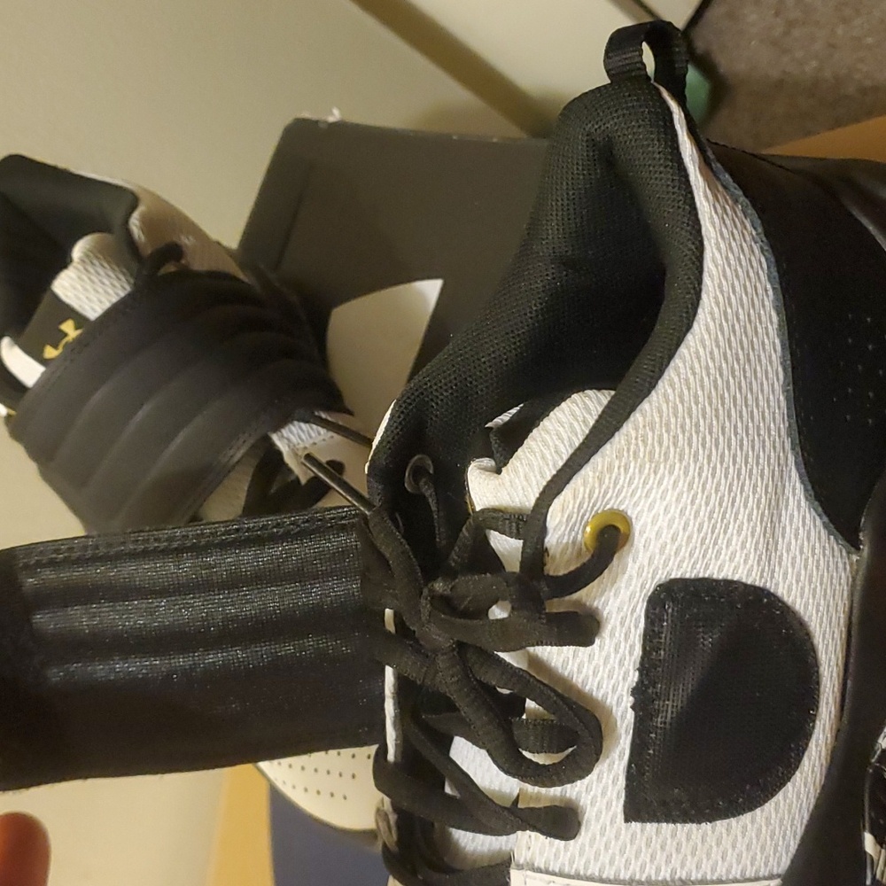 UNDER ARMOUR - Picture 14 of 14